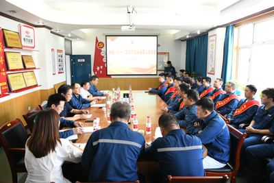 陜投電力運(yùn)營召開慶?！鞍艘弧苯ㄜ姽?jié)暨退役軍人表彰座談會