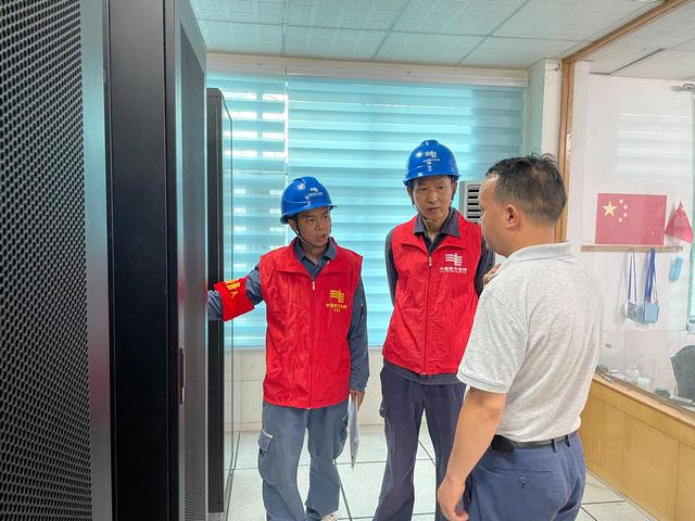 貴州荔波供電局提前檢查、周密部署，傾力“護航”高考用電