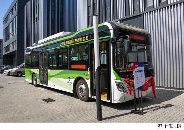 到2025年力爭發(fā)展燃料電池汽車超過10000輛，《上海交通領域氫能推廣應用方案》發(fā)布